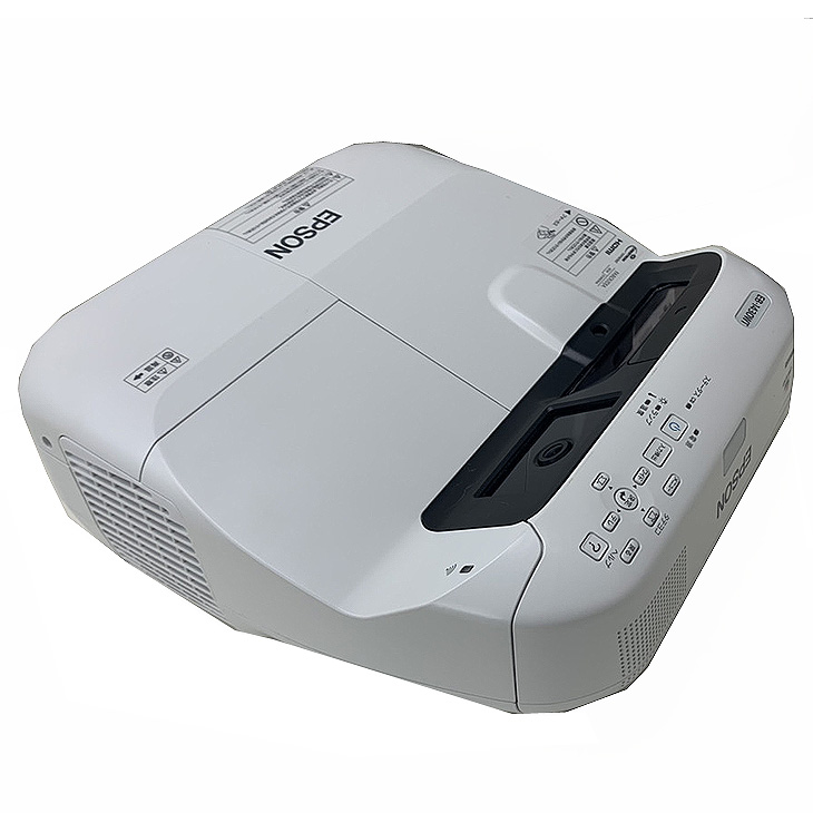 【EPSON】エプソン3LCD超短焦点プロジェクターEB-485WT 投影距離18.7センチで80型、エプソンが超短焦点プロジェクター