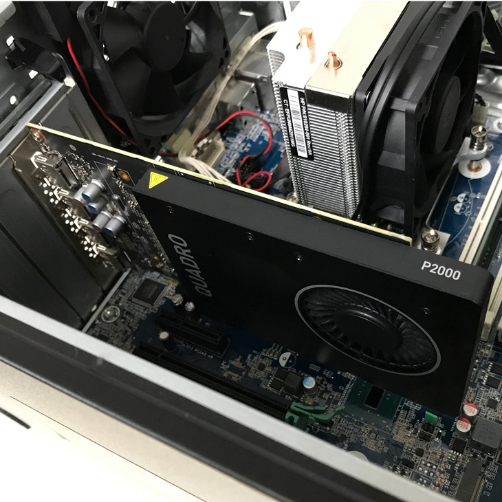 HP Z240 ワークステーション Amazon.com: HP Z240 Workstation SFF Desktop PC, Intel Core