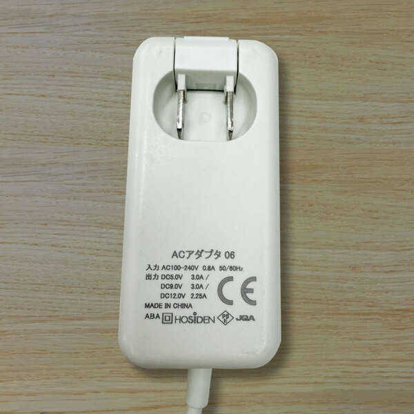 スマホ充電器  docomo純正 TYPE-C ACアダプター06 良品中古sub_image3