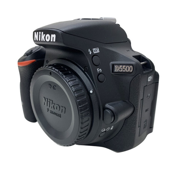 Nikon デジタル一眼レフカメラ D5500 ダブルズームキット ブラック 2416万画素 3.2型液晶 タッチパネルD5500WZBK AF-S DX:美品sub_image2