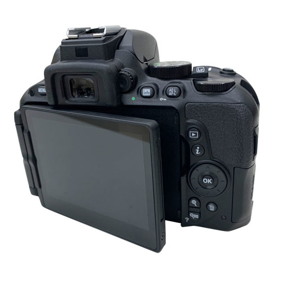 Nikon デジタル一眼レフカメラ D5500 ダブルズームキット ブラック 2416万画素 3.2型液晶 タッチパネルD5500WZBK AF-S DX:美品sub_image4